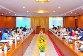 thông tư mới về biểu phí bảo hiểm trách nhiệm dân sự cho xe ô tô và xe cơ giới.